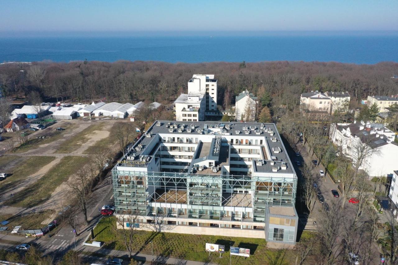 Apartament Dobruk Grzegorz Prywatne W Budynku Royal Tulip Kołobrzeg